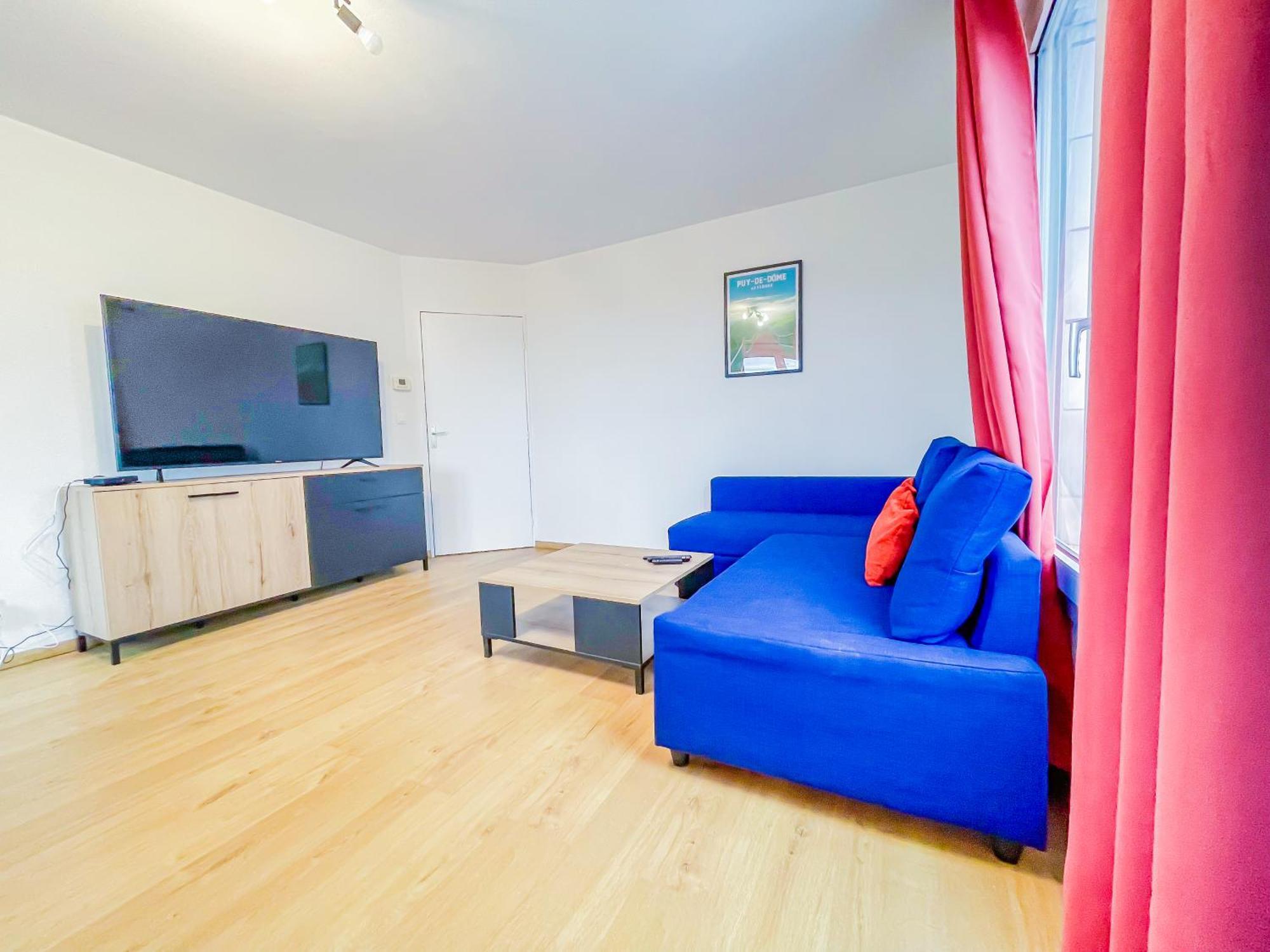 Amadeo Vue Panoramique Cathedrale